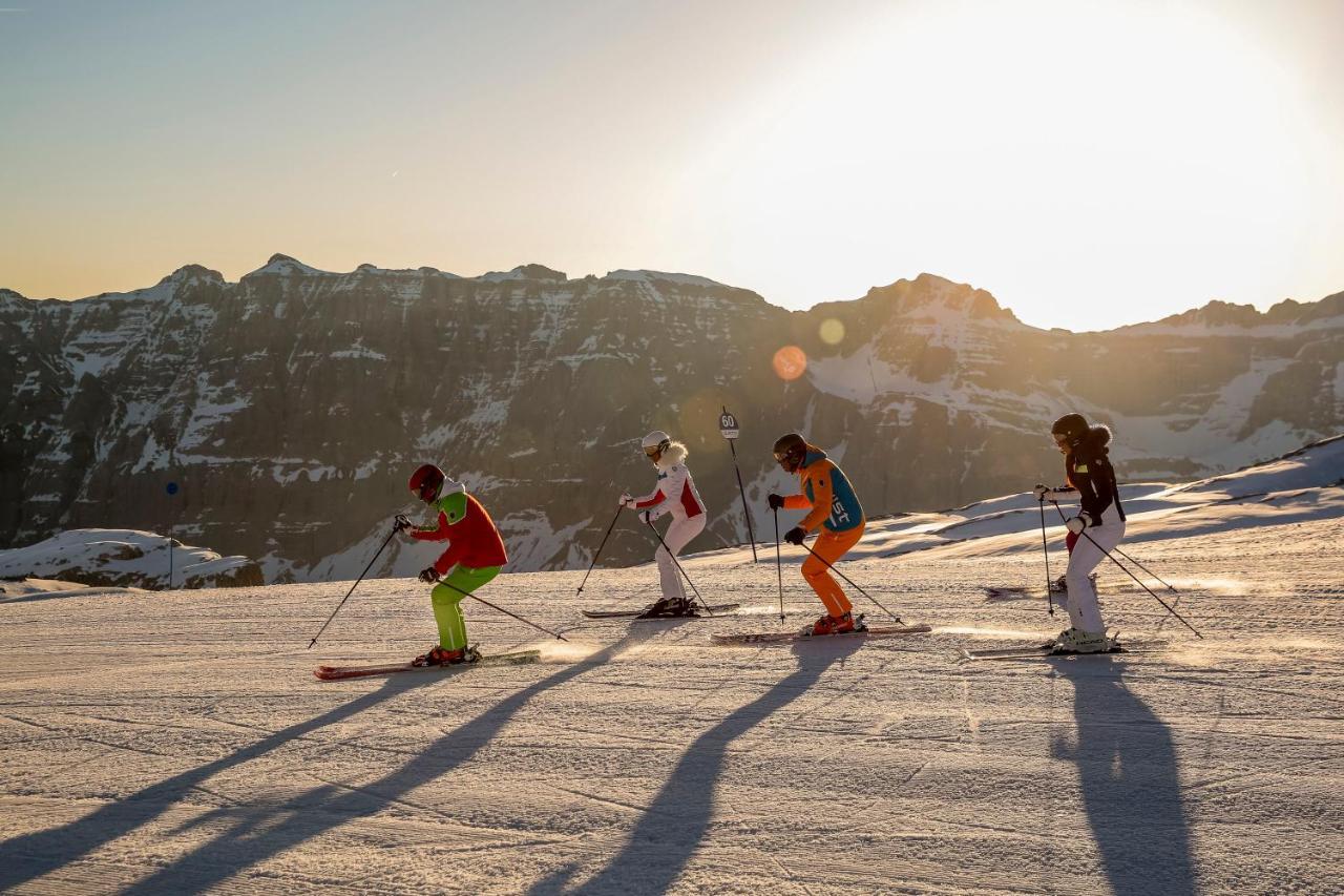 Olympic Regina Hotel Pinzolo Buitenkant foto